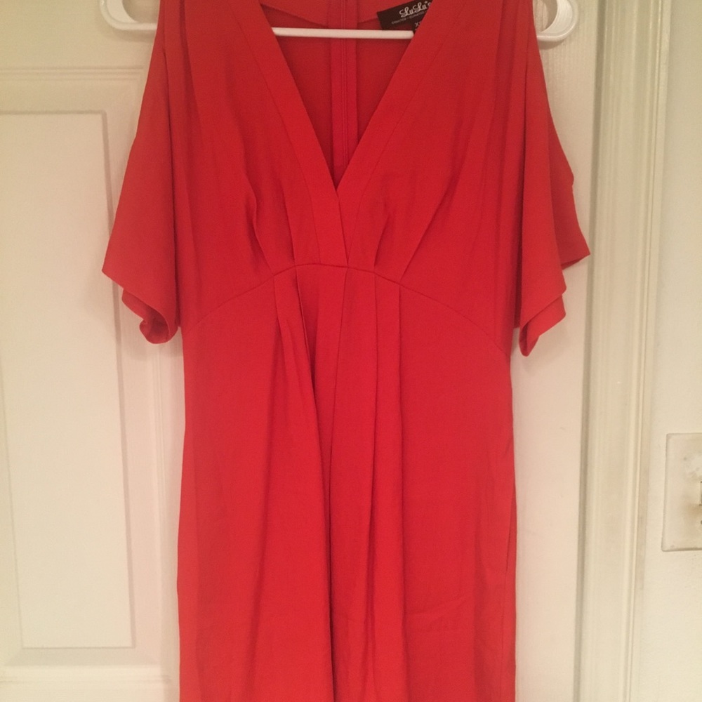 Dress - Picture 4 of 6